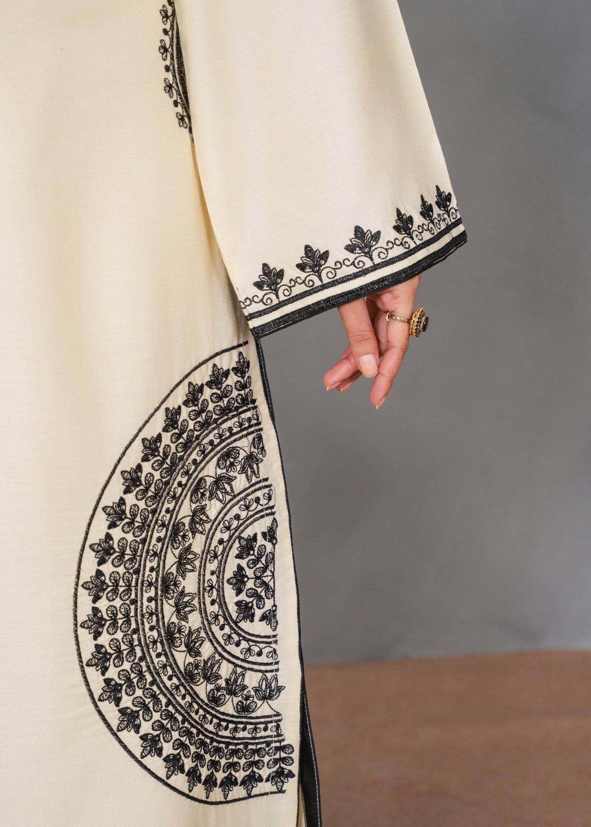 Cream Kurta Set for Women - ZAHOOR 3PCS Front View