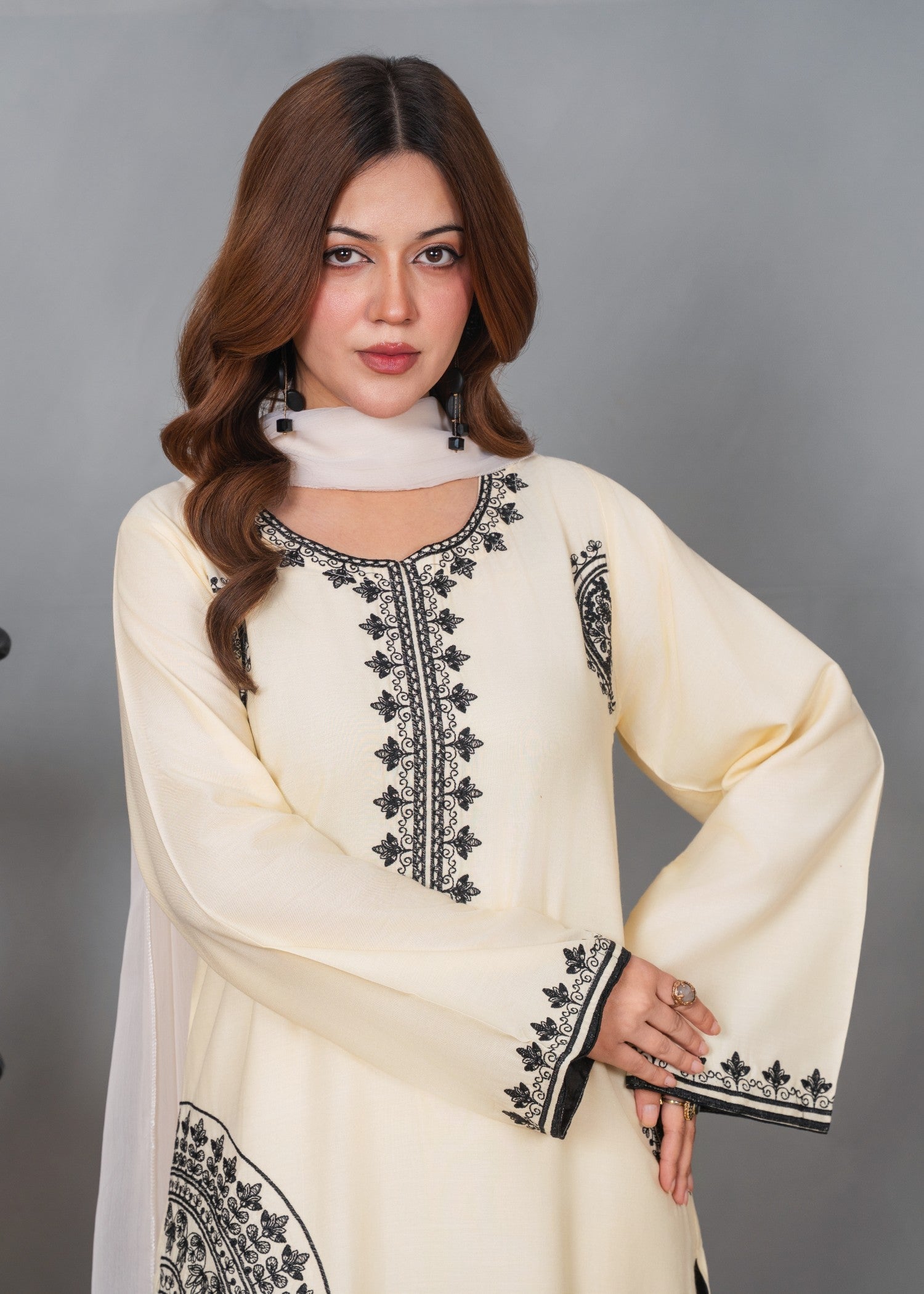 Cream Kurta Set for Women - ZAHOOR 3PCS Embroidery Detail