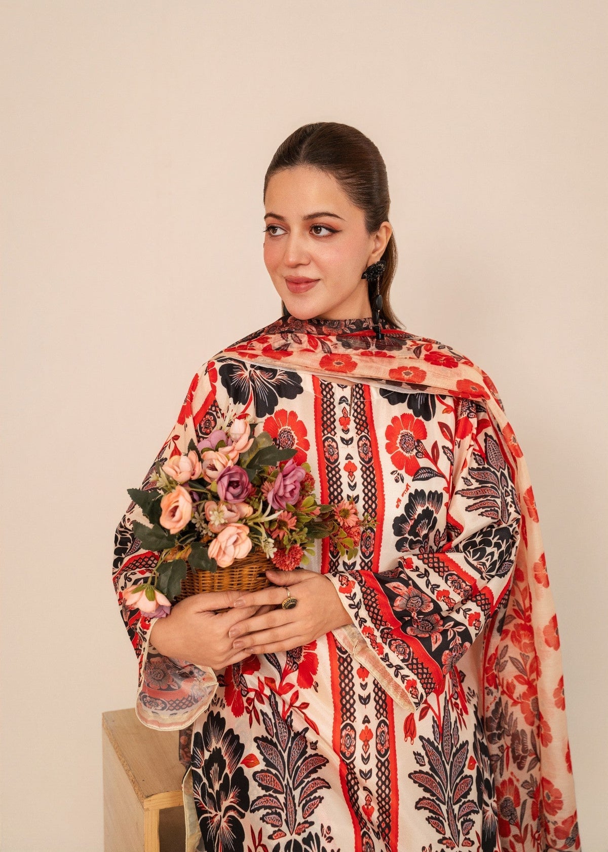 Cream Kurta Set for Women - FLORAL 3PCS Front Look